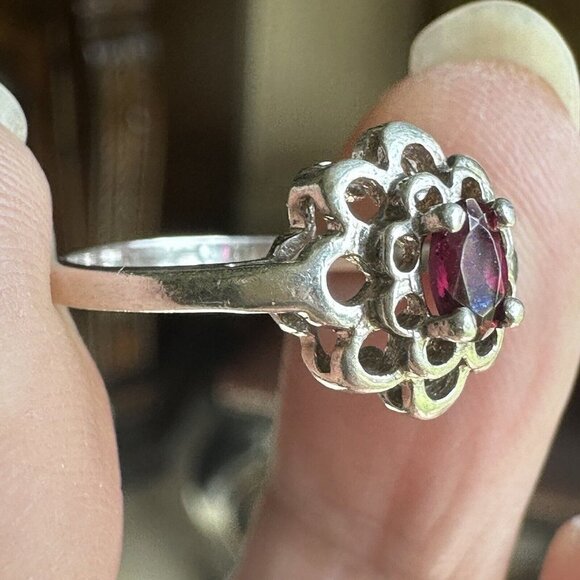 VTG Accent Ring Size 6 Purple Amethyst Gem Blooming‎ Flower 925 Sterling 2.1g - Picture 7 of 12